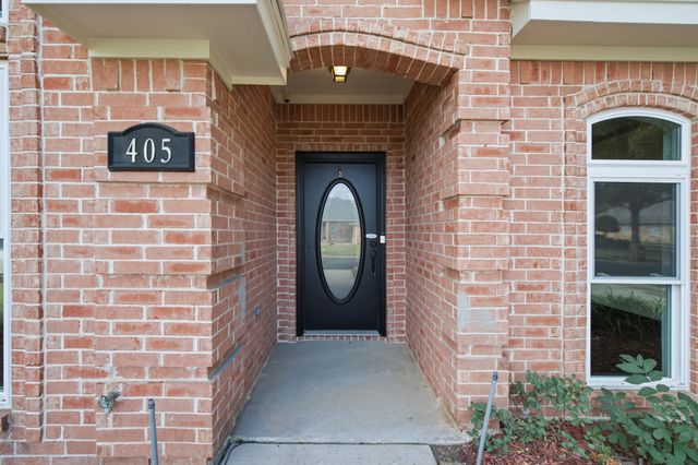 405 Montreal Drive, Hurst, TX 76054