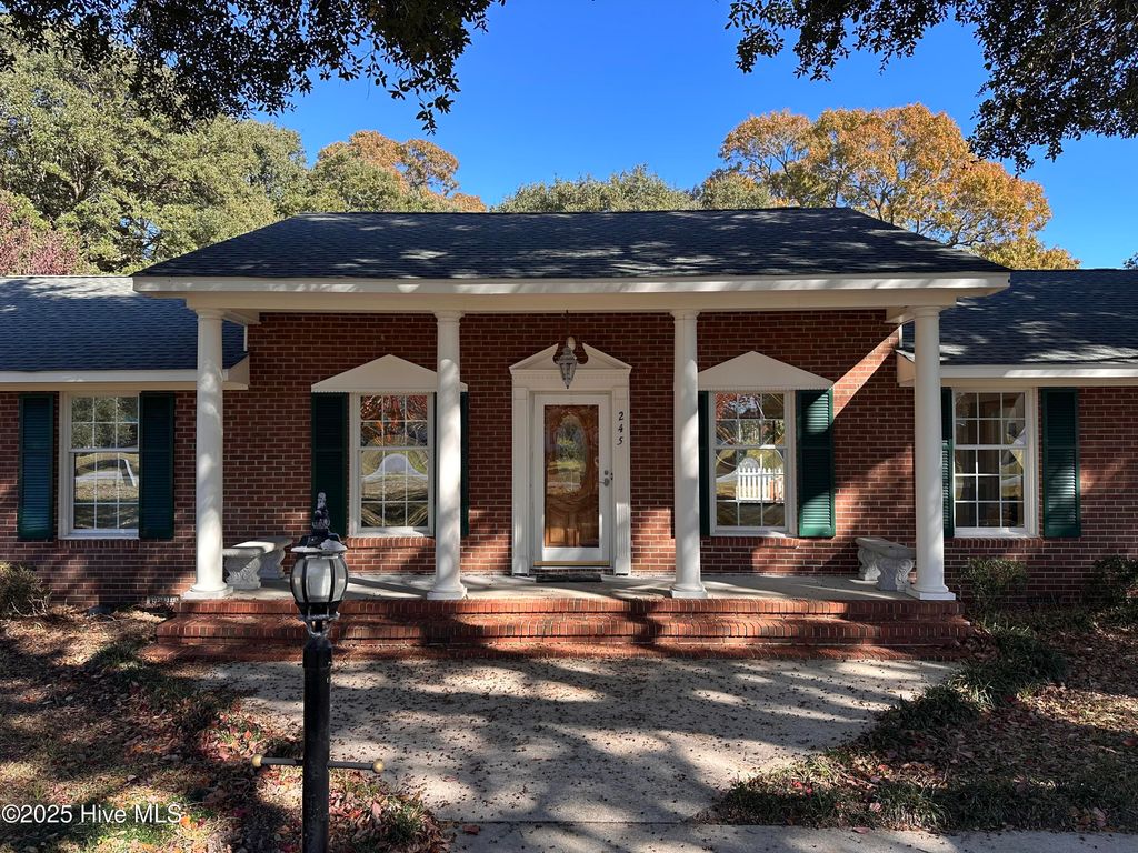 245 High Tide Drive, Wilmington, NC 28411