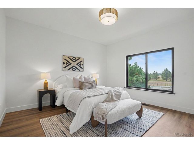 4990 Black Fox Cir, Elizabeth, CO 80107