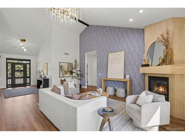 4990 Black Fox Cir, Elizabeth, CO 80107