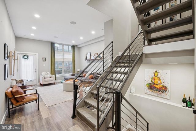 1942 TASKER ST, Philadelphia, PA 19145