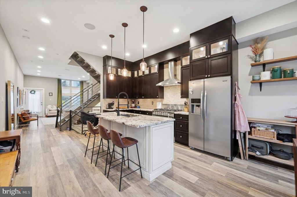 1942 TASKER ST, Philadelphia, PA 19145