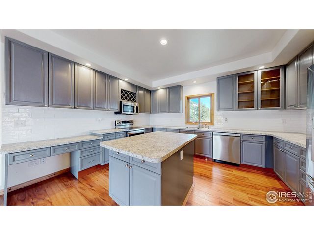 1701 Devils Gulch Rd, Estes Park, CO 80517