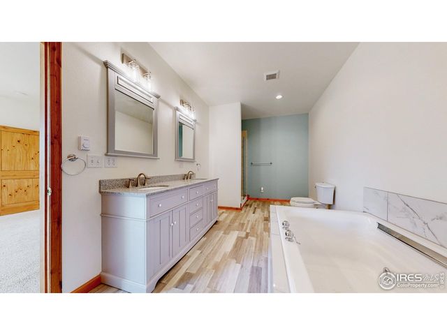 1701 Devils Gulch Rd, Estes Park, CO 80517