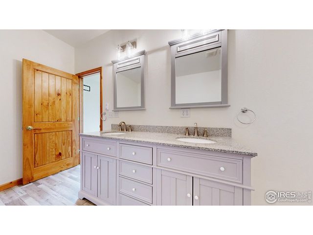 1701 Devils Gulch Rd, Estes Park, CO 80517