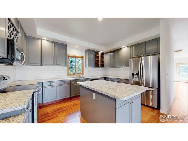 1701 Devils Gulch Rd, Estes Park, CO 80517