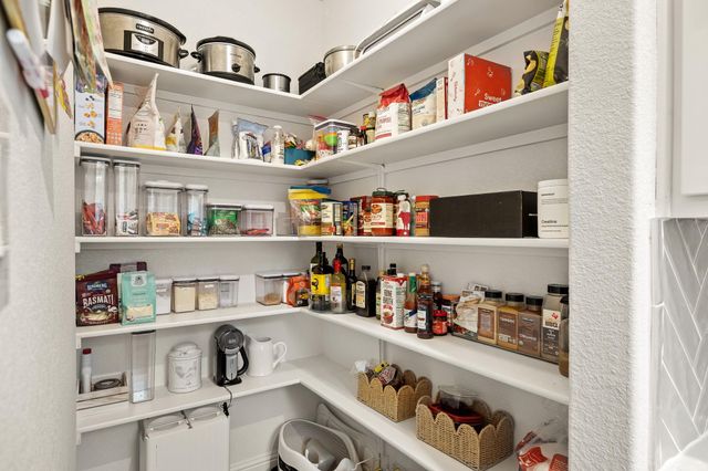 22313 Hidden Sage CIR, Lago Vista, TX 78645