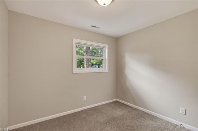 4936 Floral ST, Virginia Beach, VA 23462