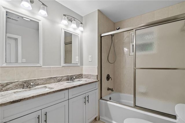 4936 Floral ST, Virginia Beach, VA 23462