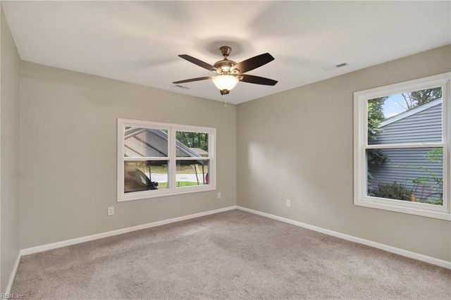 4936 Floral ST, Virginia Beach, VA 23462