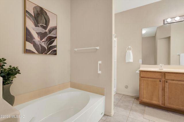 755 W Vistoso Highlands Dr Apt 121, Oro Valley, AZ 85755