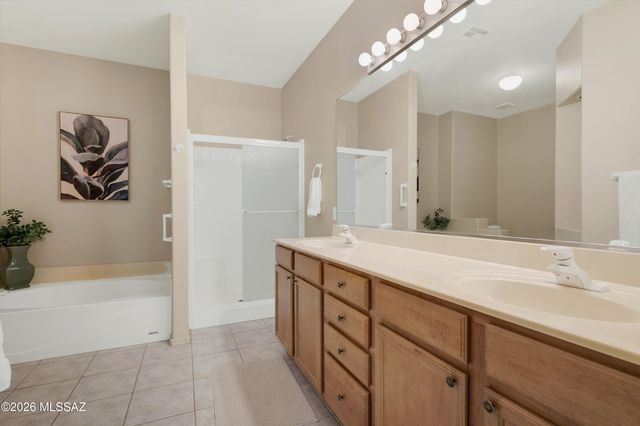 755 W Vistoso Highlands Dr Apt 121, Oro Valley, AZ 85755