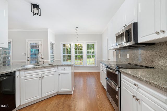 102 Glenmore Road, Cary, NC 27519