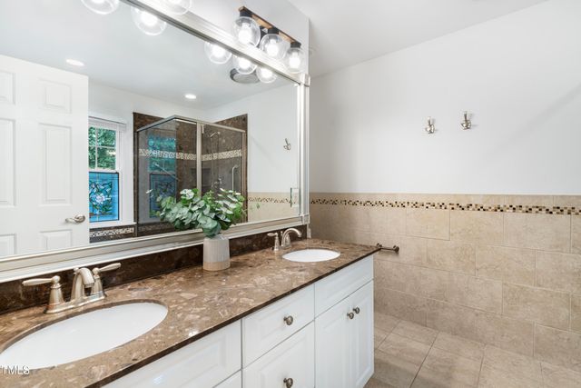 102 Glenmore Road, Cary, NC 27519