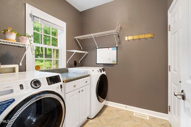 102 Glenmore Road, Cary, NC 27519