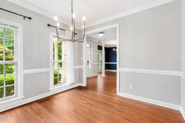 102 Glenmore Road, Cary, NC 27519