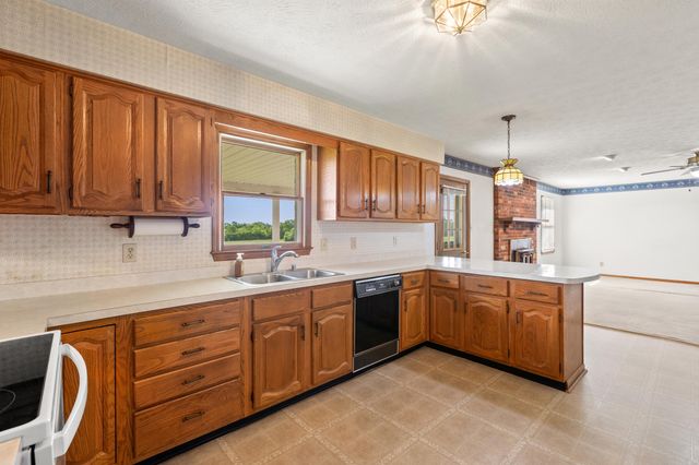 200 Kirk Drive, Nicholasville, KY 40356