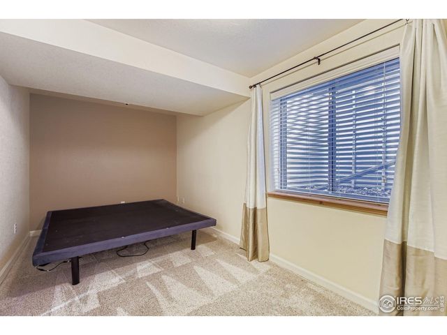 4172 Rocky Ford Dr, Loveland, CO 80538