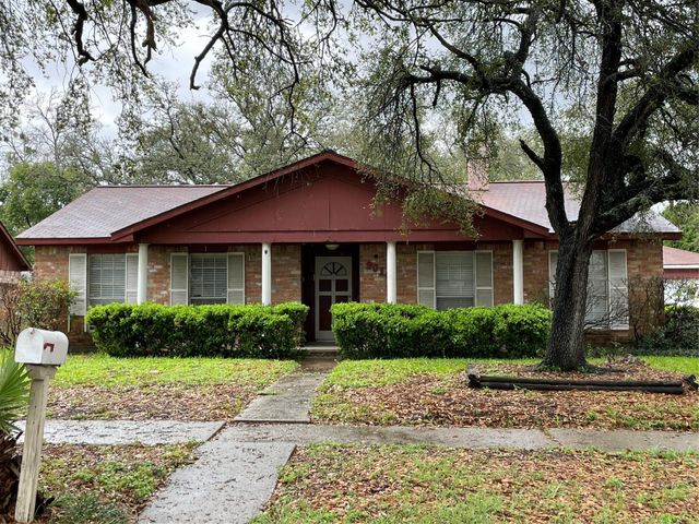 9010 Mellow Brook Drive, Houston, TX 77099