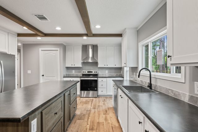 143 Bonanza Drive, Eutawville, SC 29048
