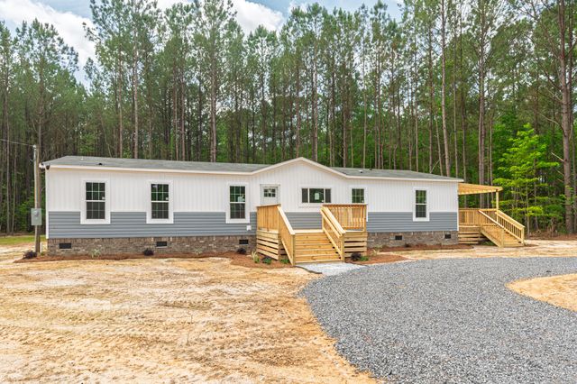 143 Bonanza Drive, Eutawville, SC 29048