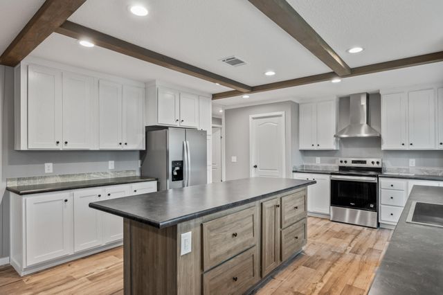 143 Bonanza Drive, Eutawville, SC 29048