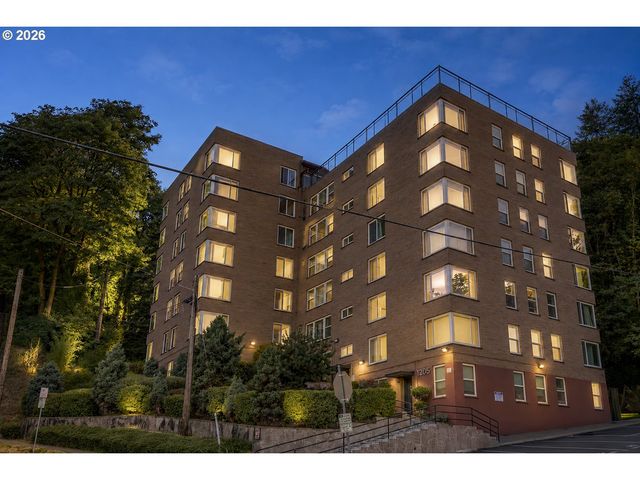 1205 Sw CARDINELL Dr 302, Portland, OR 97201