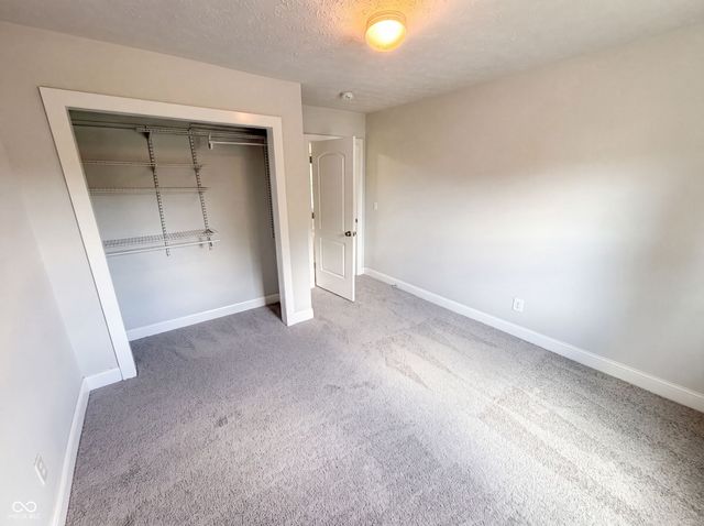 2615 Boulevard Place, Indianapolis, IN 46208