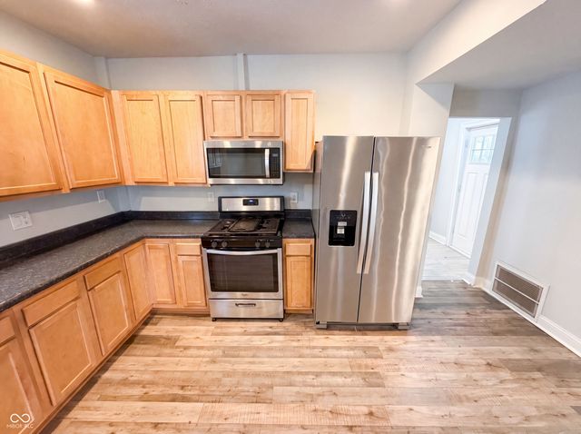 2615 Boulevard Place, Indianapolis, IN 46208