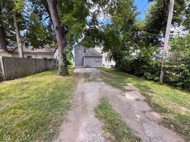 2615 Boulevard Place, Indianapolis, IN 46208