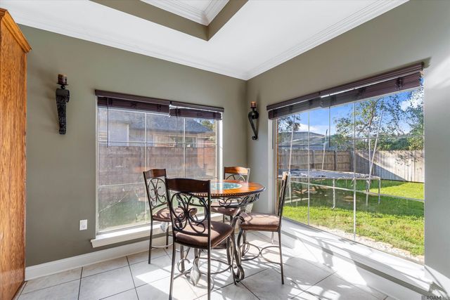 30453 Trace Ln, Walker, LA 70785