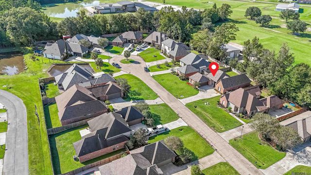 30453 Trace Ln, Walker, LA 70785
