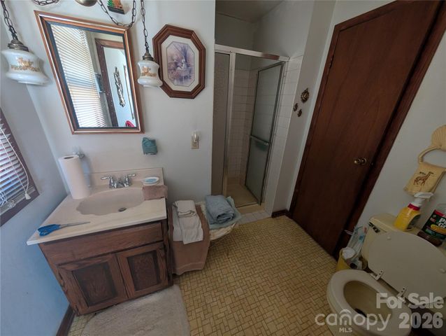 4 Wild Dogwood Trail, Mills River, NC 28759