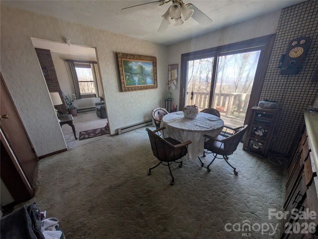 4 Wild Dogwood Trail, Mills River, NC 28759