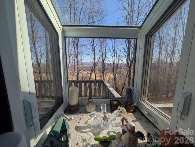 4 Wild Dogwood Trail, Mills River, NC 28759