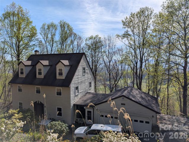4 Wild Dogwood Trail, Mills River, NC 28759