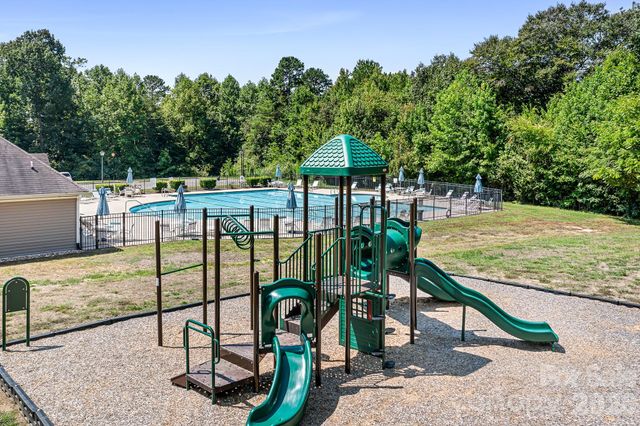 6308 Durango Way, Denver, NC 28037