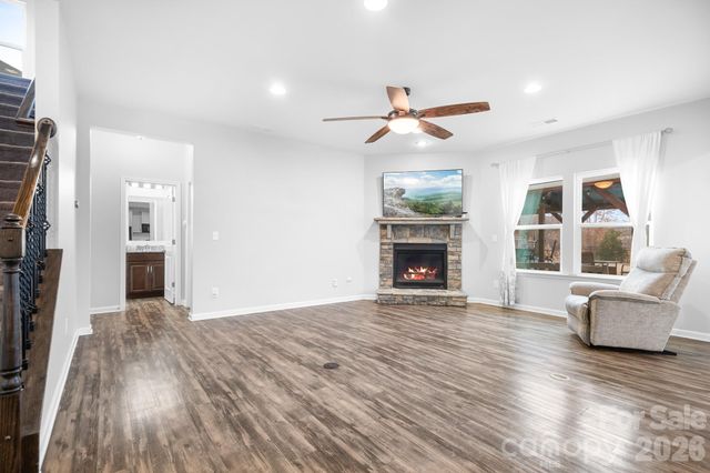 6308 Durango Way, Denver, NC 28037