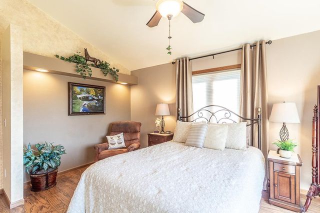 N1145 ROENA LANE, Hortonville, WI 54944