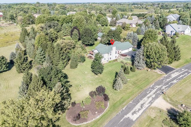 N1145 ROENA LANE, Hortonville, WI 54944