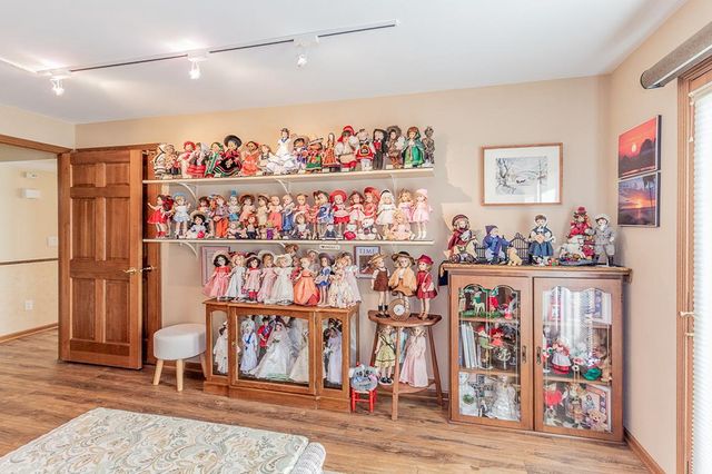 N1145 ROENA LANE, Hortonville, WI 54944
