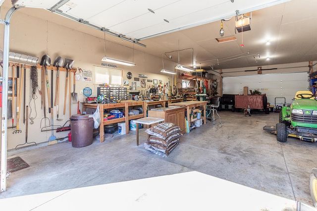 N1145 ROENA LANE, Hortonville, WI 54944