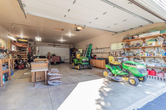 N1145 ROENA LANE, Hortonville, WI 54944