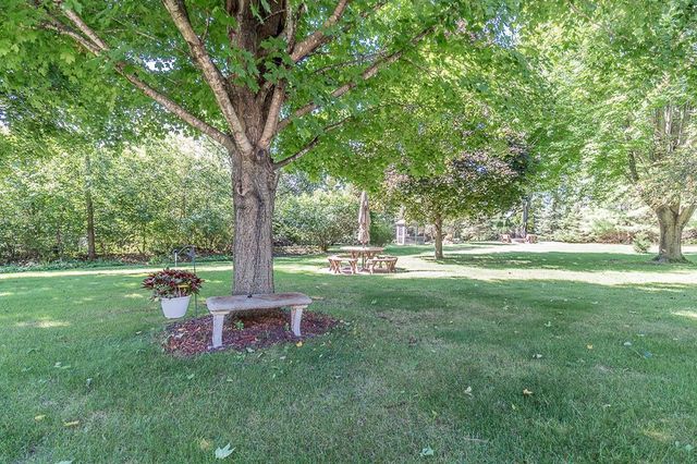 N1145 ROENA LANE, Hortonville, WI 54944