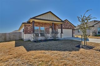 1025 Briscoe Street, Brenham, TX 77833