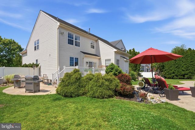 17 AMARYLLIS LN, Lumberton, NJ 08048