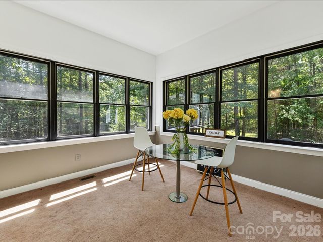 9821 Harvest Lane, Davidson, NC 28036