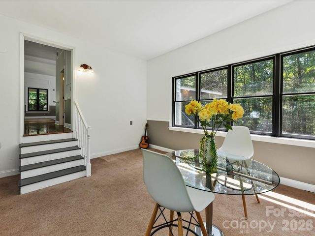 9821 Harvest Lane, Davidson, NC 28036
