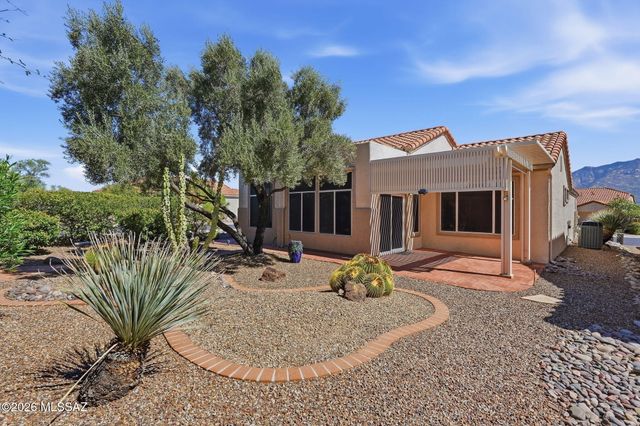 14097 N Forthcamp Court, Oro Valley, AZ 85755
