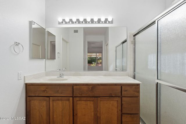 14097 N Forthcamp Court, Oro Valley, AZ 85755